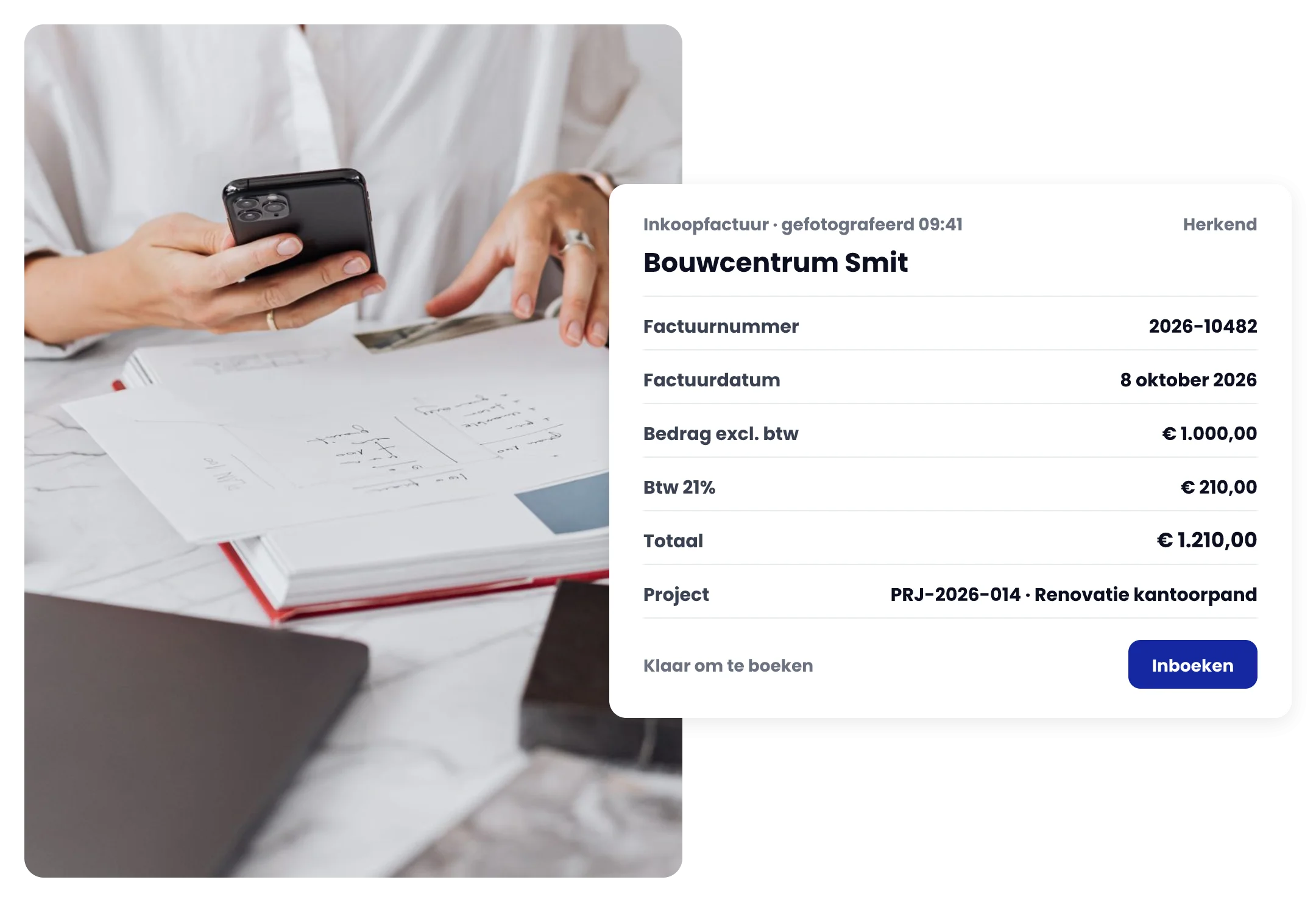 Inkoopfactuur wordt met de telefoon gescand; leverancier, factuurnummer, bedragen, btw en project worden herkend en de factuur staat klaar om in te boeken